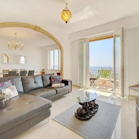 Brand New Three Bedroom With Sea Views Διαμέρισμα