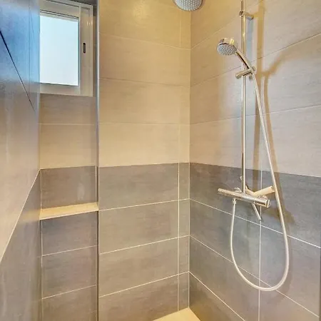 Brand New Three Bedroom With Sea Views *