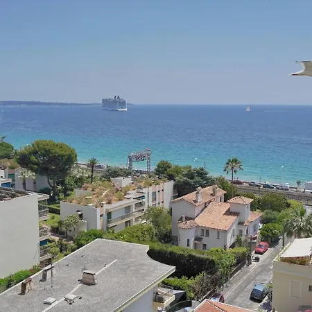 Brand New Three Bedroom With Sea Views * Κάννες